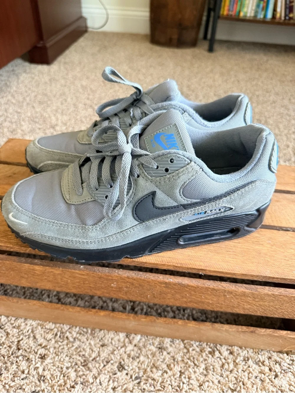 Men’s Nike Air Max 90 athletic shoes